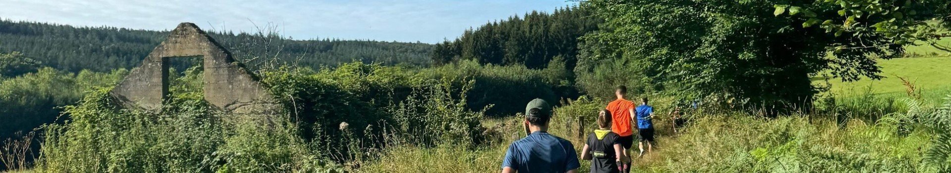 Vroege vogelloop sportief op camping bertrix